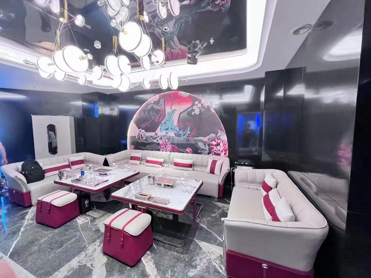 朔州商务ktv：中低端商务ktv体验-应县ktv预定